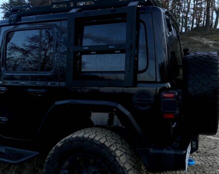 Чорний Джип Wrangler, об'ємом двигуна 2 л та пробігом 67 тис. км за 1158 $, фото 5 на Automoto.ua