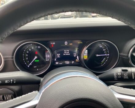 Чорний Джип Wrangler, об'ємом двигуна 2 л та пробігом 7 тис. км за 45000 $, фото 16 на Automoto.ua