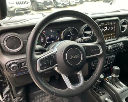 Чорний Джип Wrangler, об'ємом двигуна 2 л та пробігом 7 тис. км за 45000 $, фото 15 на Automoto.ua