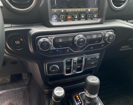 Чорний Джип Wrangler, об'ємом двигуна 2 л та пробігом 7 тис. км за 45000 $, фото 18 на Automoto.ua