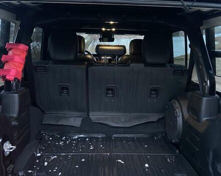 Черный Джип Вранглер, объемом двигателя 2 л и пробегом 67 тыс. км за 48900 $, фото 22 на Automoto.ua