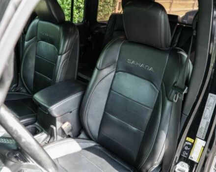 Чорний Джип Wrangler, об'ємом двигуна 2 л та пробігом 22 тис. км за 18700 $, фото 10 на Automoto.ua