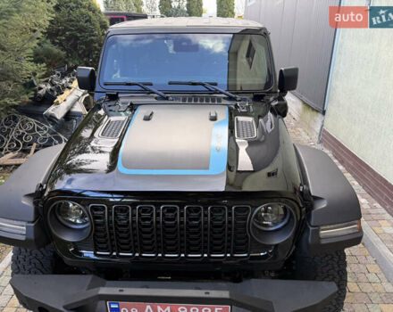 Черный Джип Вранглер, объемом двигателя 2 л и пробегом 32 тыс. км за 39500 $, фото 5 на Automoto.ua