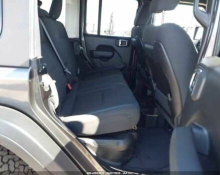 Чорний Джип Wrangler, об'ємом двигуна 2 л та пробігом 8 тис. км за 15000 $, фото 7 на Automoto.ua