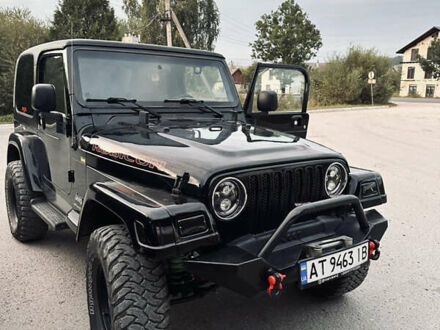 Джип Wrangler 2003 у Івано-Франківську на Automoto.ua Чорний Джип Wrangler, об'ємом двигуна 3.96 л та пробігом 190 тис. км за 16500 $, фото 1 на Automoto.ua