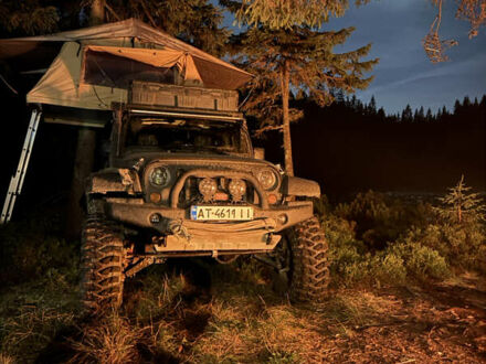 Джип Wrangler 2011 у Яремче на Automoto.ua Чорний Джип Wrangler, об'ємом двигуна 3.78 л та пробігом 10 тис. км за 75000 $, фото 1 на Automoto.ua