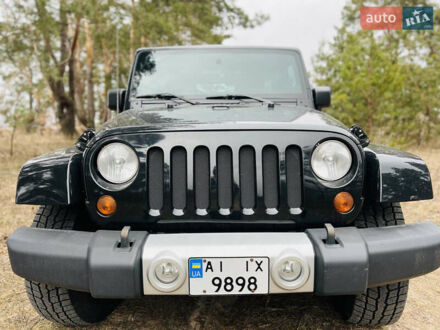 Чорний Джип Wrangler, об'ємом двигуна 3.8 л та пробігом 52 тис. км за 24300 $, фото 1 на Automoto.ua