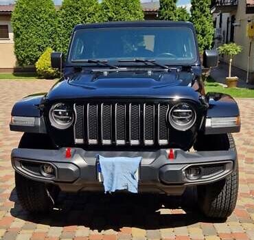 Черный Джип Вранглер, объемом двигателя 2 л и пробегом 38 тыс. км за 55000 $, фото 1 на Automoto.ua