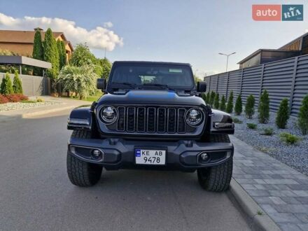 Джип Вранглер 2022 в Днепре (Днепропетровске) на Automoto.ua Черный Джип Вранглер, объемом двигателя 2 л и пробегом 18 тыс. км за 46500 $, фото 1 на Automoto.ua