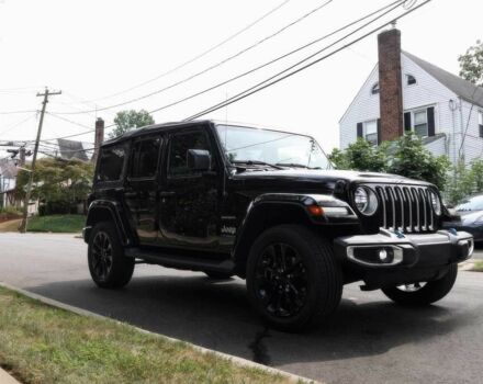 Черный Джип Вранглер, объемом двигателя 2 л и пробегом 22 тыс. км за 18700 $, фото 1 на Automoto.ua