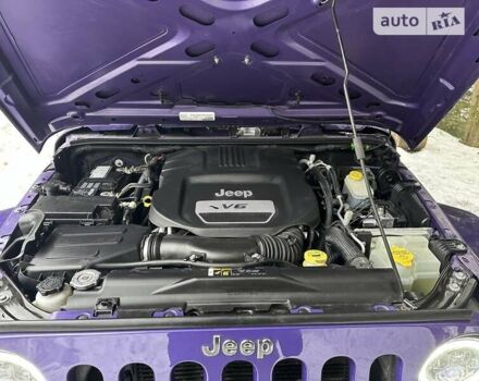 Фиолетовый Джип Вранглер, объемом двигателя 3.6 л и пробегом 170 тыс. км за 24900 $, фото 6 на Automoto.ua
