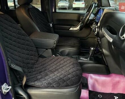 Фиолетовый Джип Вранглер, объемом двигателя 3.6 л и пробегом 70 тыс. км за 39500 $, фото 24 на Automoto.ua