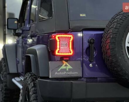 Фиолетовый Джип Вранглер, объемом двигателя 3.6 л и пробегом 70 тыс. км за 39500 $, фото 45 на Automoto.ua