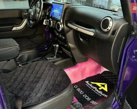 Фиолетовый Джип Вранглер, объемом двигателя 3.6 л и пробегом 70 тыс. км за 39500 $, фото 23 на Automoto.ua