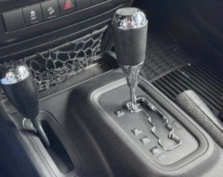 Коричневый Джип Вранглер, объемом двигателя 3.6 л и пробегом 72 тыс. км за 8900 $, фото 12 на Automoto.ua