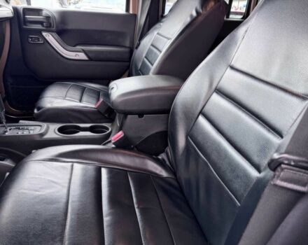 Коричневый Джип Вранглер, объемом двигателя 3.6 л и пробегом 72 тыс. км за 8900 $, фото 9 на Automoto.ua