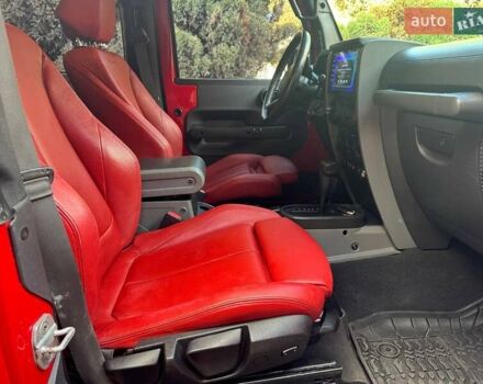 Джип Вранглер 2008 в Харькове на Automoto.ua Красный Джип Вранглер, объемом двигателя 3.8 л и пробегом 117 тыс. км за 25500 $, фото 31 на Automoto.ua