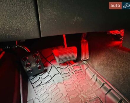 Джип Вранглер 2008 в Харькове на Automoto.ua Красный Джип Вранглер, объемом двигателя 3.8 л и пробегом 117 тыс. км за 25500 $, фото 26 на Automoto.ua