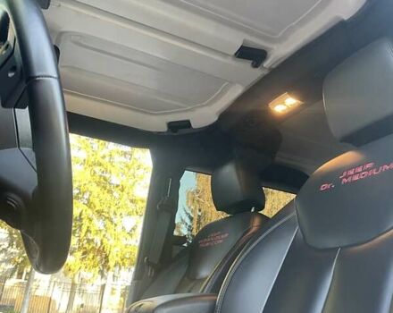 Красный Джип Вранглер, объемом двигателя 2.78 л и пробегом 100 тыс. км за 32999 $, фото 23 на Automoto.ua