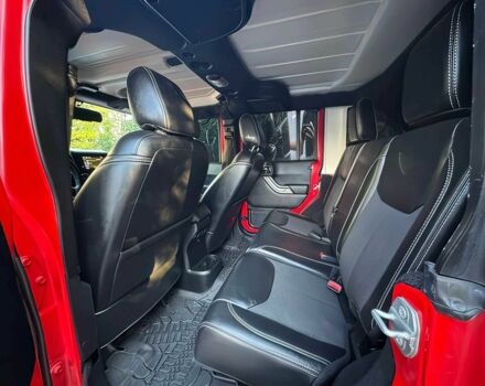 Джип Wrangler 2018 у Одесі на Automoto.ua Червоний Джип Wrangler, об'ємом двигуна 3.6 л та пробігом 43 тис. км за 27400 $, фото 12 на Automoto.ua