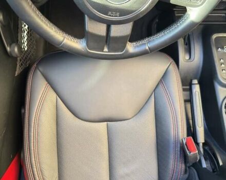 Червоний Джип Wrangler, об'ємом двигуна 3.6 л та пробігом 40 тис. км за 28000 $, фото 21 на Automoto.ua