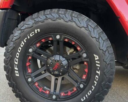 Червоний Джип Wrangler, об'ємом двигуна 3.6 л та пробігом 40 тис. км за 28000 $, фото 13 на Automoto.ua