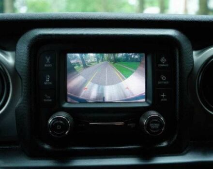 Красный Джип Вранглер, объемом двигателя 2 л и пробегом 57 тыс. км за 11000 $, фото 8 на Automoto.ua