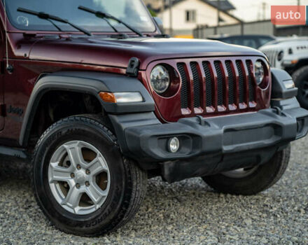 Червоний Джип Wrangler, об'ємом двигуна 3.6 л та пробігом 62 тис. км за 35800 $, фото 16 на Automoto.ua
