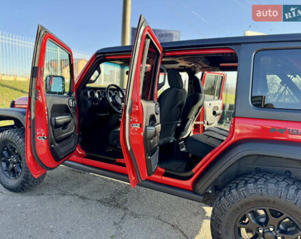 Красный Джип Вранглер, объемом двигателя 2 л и пробегом 72 тыс. км за 36000 $, фото 27 на Automoto.ua
