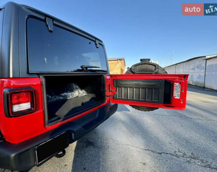 Красный Джип Вранглер, объемом двигателя 2 л и пробегом 72 тыс. км за 36000 $, фото 18 на Automoto.ua