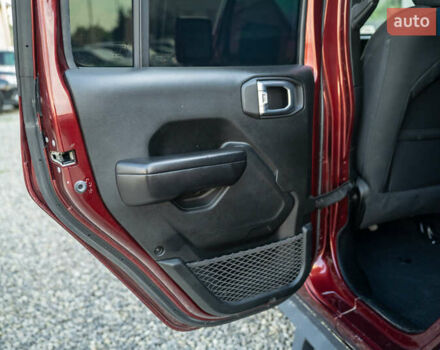 Червоний Джип Wrangler, об'ємом двигуна 3.6 л та пробігом 62 тис. км за 35800 $, фото 37 на Automoto.ua