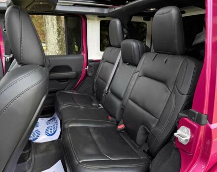 Джип Вранглер 2024 в Ужгороде на Automoto.ua Красный Джип Вранглер, объемом двигателя 6.4 л и пробегом 30 тыс. км за 21000 $, фото 18 на Automoto.ua