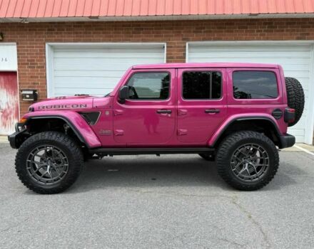 Джип Вранглер 2024 в Ужгороде на Automoto.ua Красный Джип Вранглер, объемом двигателя 6.4 л и пробегом 30 тыс. км за 21000 $, фото 3 на Automoto.ua