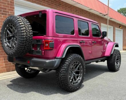 Джип Вранглер 2024 в Ужгороде на Automoto.ua Красный Джип Вранглер, объемом двигателя 6.4 л и пробегом 30 тыс. км за 21000 $, фото 6 на Automoto.ua