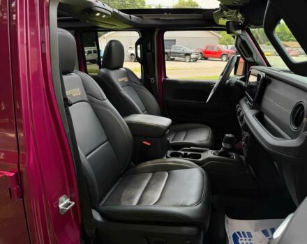 Джип Вранглер 2024 в Ужгороде на Automoto.ua Красный Джип Вранглер, объемом двигателя 6.4 л и пробегом 30 тыс. км за 21000 $, фото 9 на Automoto.ua