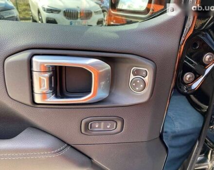 Джип Вранглер, объемом двигателя 2 л и пробегом 4 тыс. км за 68000 $, фото 23 на Automoto.ua