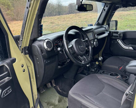 Джип Wrangler, об'ємом двигуна 3.6 л та пробігом 155 тис. км за 33000 $, фото 10 на Automoto.ua