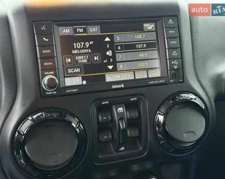 Джип Вранглер, объемом двигателя 3.6 л и пробегом 160 тыс. км за 25000 $, фото 26 на Automoto.ua