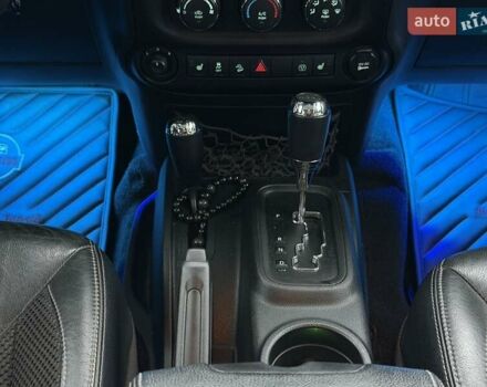 Джип Вранглер, объемом двигателя 3.6 л и пробегом 160 тыс. км за 25000 $, фото 31 на Automoto.ua