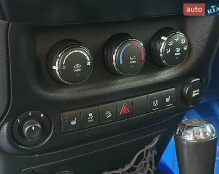 Джип Вранглер, объемом двигателя 3.6 л и пробегом 160 тыс. км за 25000 $, фото 29 на Automoto.ua