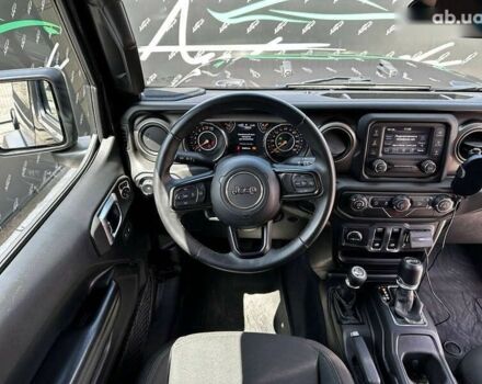 Джип Wrangler, об'ємом двигуна 3.6 л та пробігом 55 тис. км за 28999 $, фото 16 на Automoto.ua