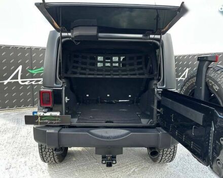 Джип Вранглер, объемом двигателя 3.6 л и пробегом 54 тыс. км за 35500 $, фото 10 на Automoto.ua