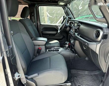 Джип Wrangler, об'ємом двигуна 3.6 л та пробігом 55 тис. км за 28999 $, фото 12 на Automoto.ua