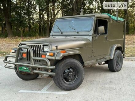 Джип Wrangler 1992 у Києві на Automoto.ua Джип Wrangler, об'ємом двигуна 3.96 л та пробігом 252 тис. км за 9500 $, фото 1 на Automoto.ua