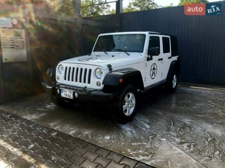 Джип Wrangler 2017 у Одесі на Automoto.ua Джип Wrangler, об'ємом двигуна 3.6 л та пробігом 98 тис. км за 29999 $, фото 1 на Automoto.ua