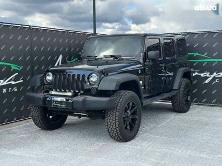 Джип Wrangler 2018 у Києві на Automoto.ua Джип Wrangler, об'ємом двигуна 3.6 л та пробігом 54 тис. км за 35500 $, фото 1 на Automoto.ua