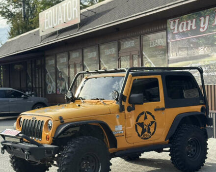 Желтый Джип Вранглер, объемом двигателя 3.6 л и пробегом 170 тыс. км за 23000 $, фото 25 на Automoto.ua