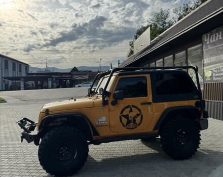 Желтый Джип Вранглер, объемом двигателя 3.6 л и пробегом 170 тыс. км за 23000 $, фото 24 на Automoto.ua