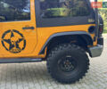 Желтый Джип Вранглер, объемом двигателя 3.6 л и пробегом 170 тыс. км за 23000 $, фото 6 на Automoto.ua