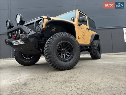 Джип Wrangler 2012 у Києві на Automoto.ua Жовтий Джип Wrangler, об'ємом двигуна 3.6 л та пробігом 100 тис. км за 31500 $, фото 1 на Automoto.ua